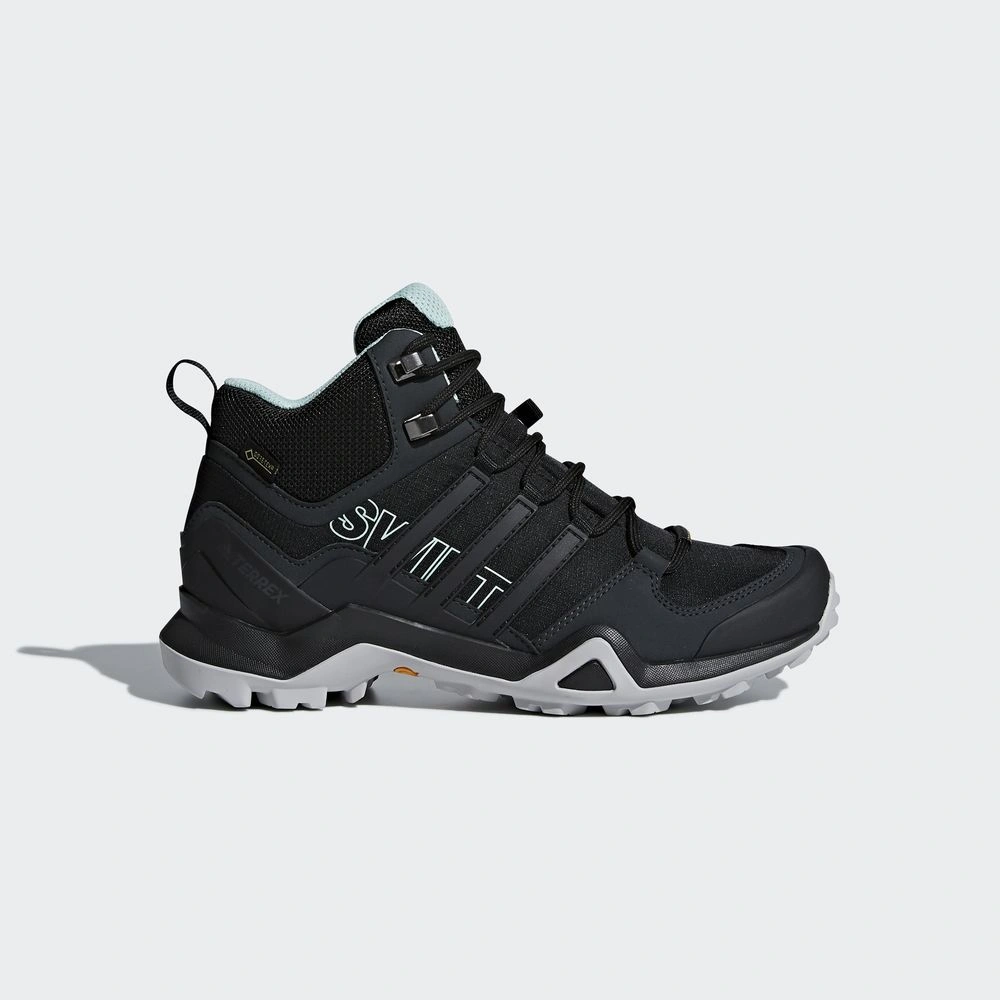 adidas TERREX Swift R2 Mid GTX til kvinder: Letvægts vandrestøvle med GORE-TEX, klar til eventyr.